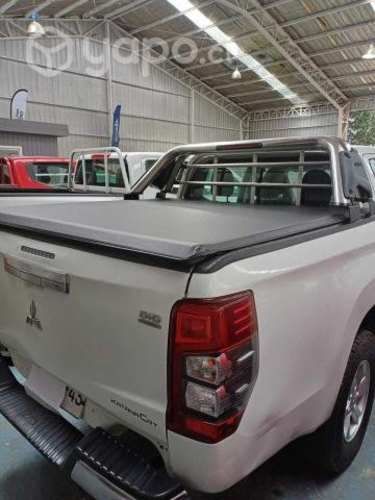 Mitsubishi l200 2020