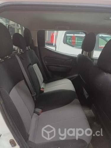 Mitsubishi l200 2020