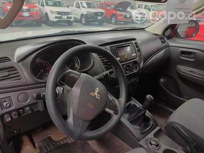 Mitsubishi l200 2020