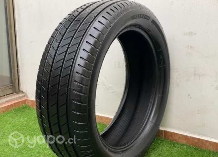 Neumático aro 19 Bridgestone