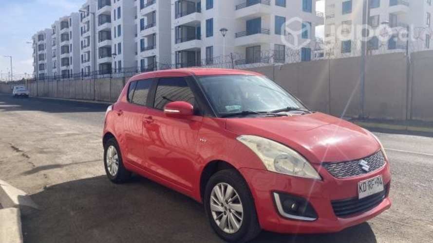 Vendo suzuki swift año 2018