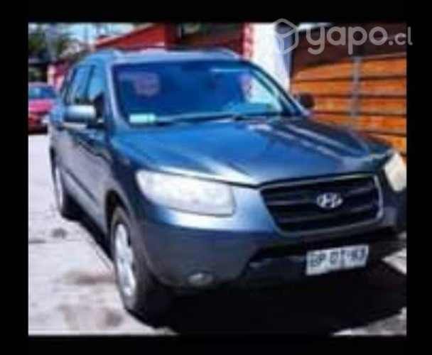 Hyundai Santa fe impecable por apuro