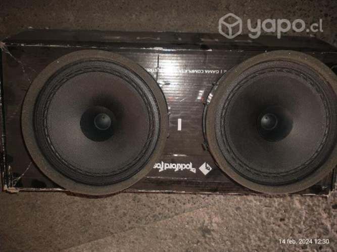 Juego de parlantes de camioneta L200 originales