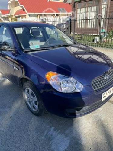 Hyndai Accent kms muy buen estado