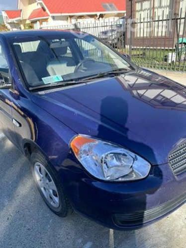 Hyndai Accent kms muy buen estado