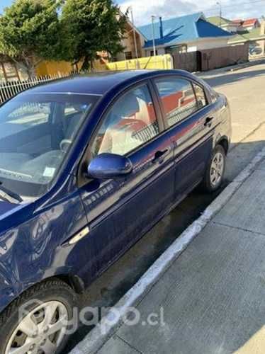 Hyndai Accent kms muy buen estado