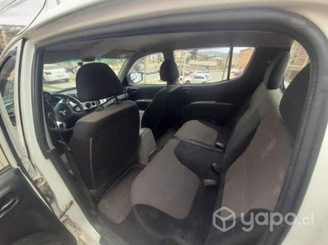 Mitsubishi l200 katana