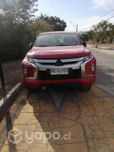 Mitsubishi l200 2021