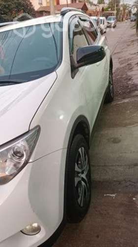 Venta de rav4 2015