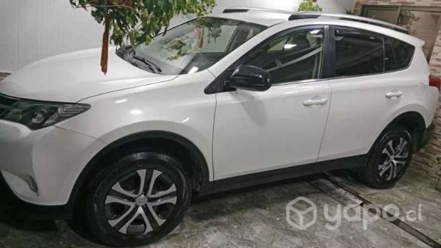 Venta de rav4 2015
