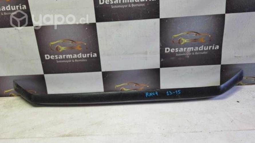 Moldura parachoque Rav4 2013 a 2015 2.1