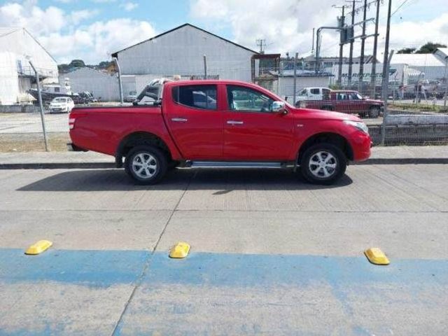 MITSUBISHI L200 2017 (Conversable)