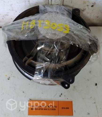 Par Parlantes (MBT3053) Mazda BT