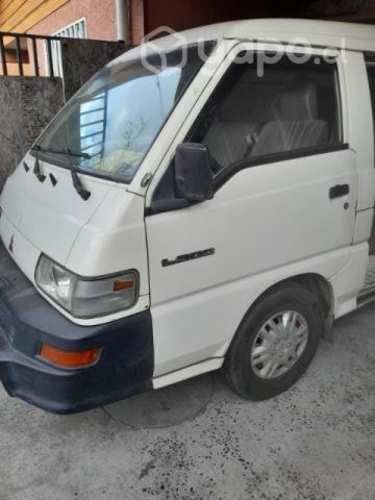 Furgón Mitsubishi L300