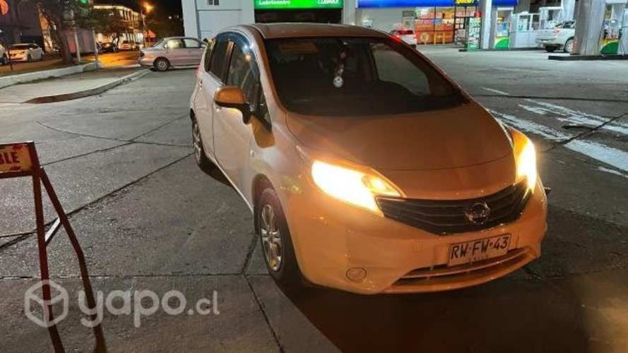 Nissan note 2012