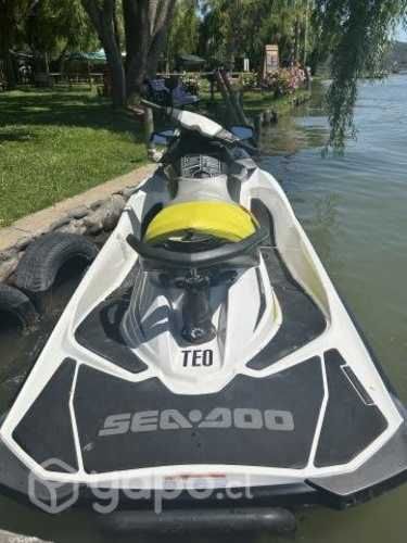 Moto agua wake 155 año 2015