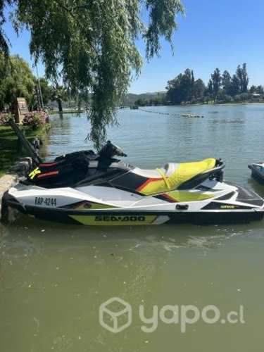 Moto agua wake 155 año 2015