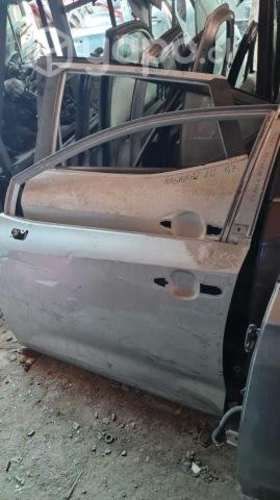 Puerta delantera izquierda toyota corolla 2021