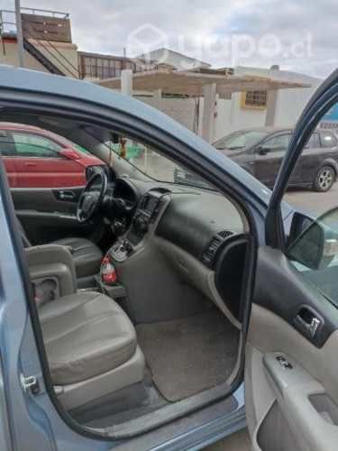 Se vende Kia Carnival 2011 diesel