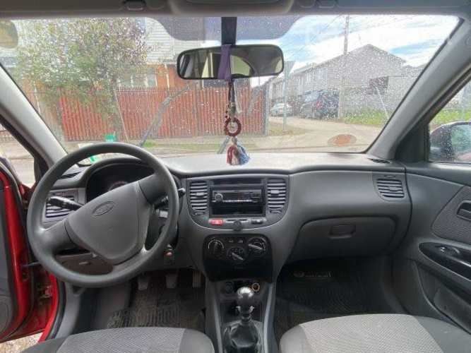 Kia motors rio 2010