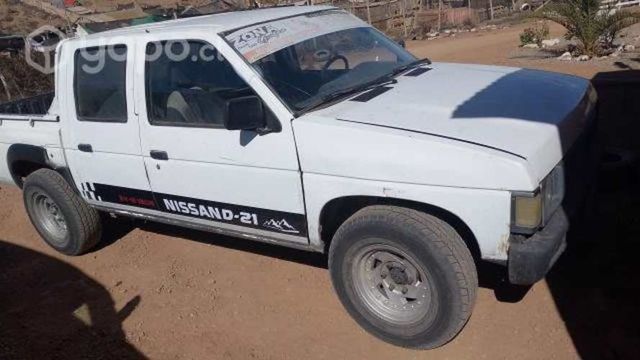 Nissan d21 2000