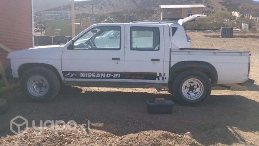 Nissan d21 2000