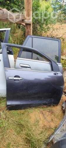 Puerta delantera derecha Suzuki baleno