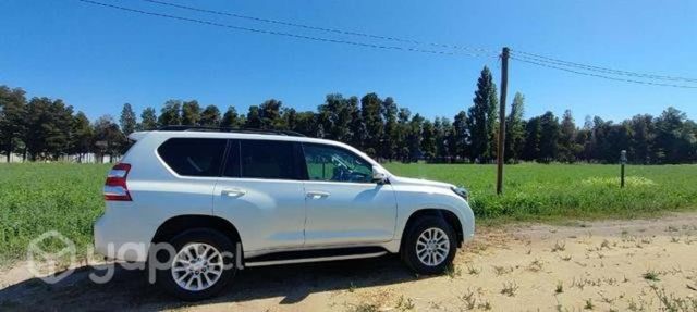 Toyota land cruiser prado 2016