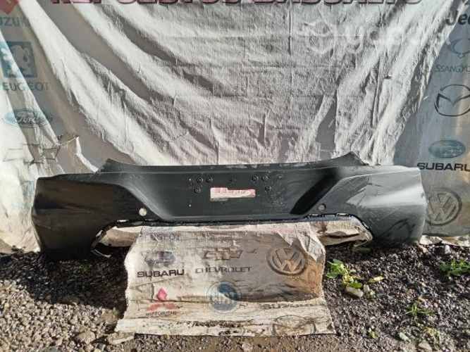 Parachoque trasero chevrolet tracker 21-23