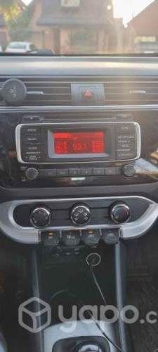 Kia motors rio 2016