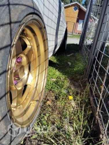 Vendo llantas desplazadas con neumas