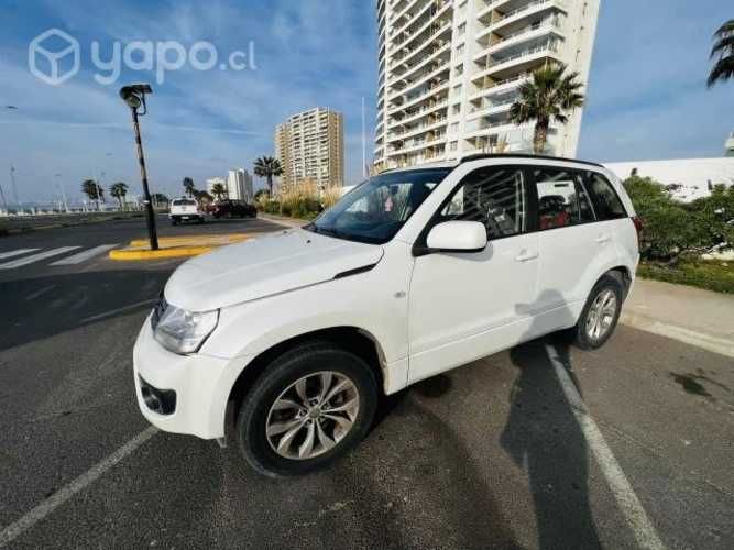 Suzuki grand nomade 2014