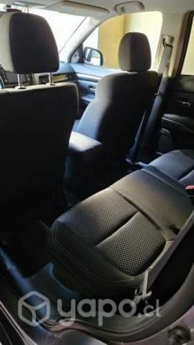 Mitsubichi Outlander 2.0 año 2019