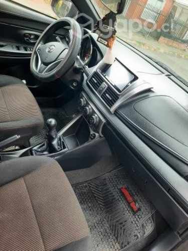 Toyota yaris 2017