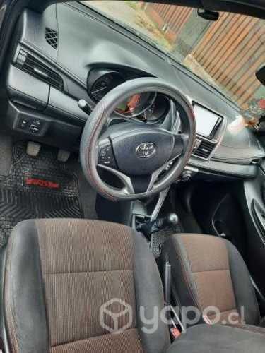 Toyota yaris 2017