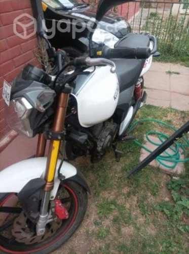 Keeway RKV 200s (benelli)