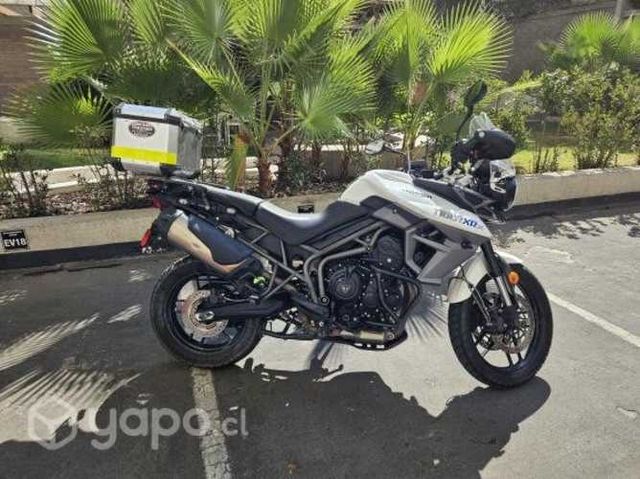 Triumph Tiger 800
