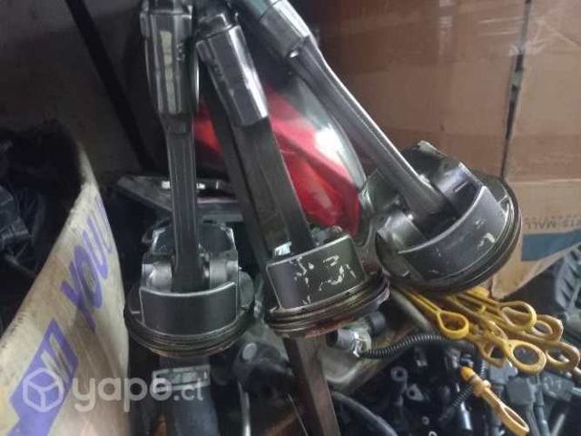 Pistones con bielas Nissan tiida 2012