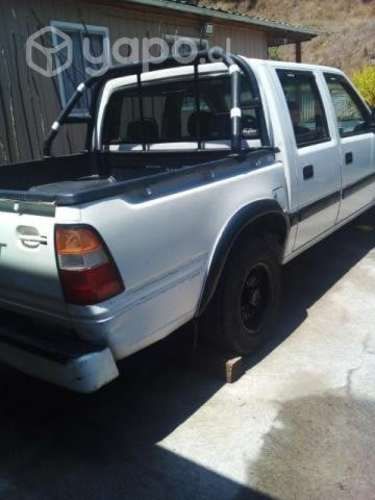 Chevrolet Luv Milenium 2000