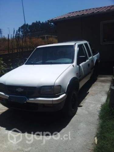 Chevrolet Luv Milenium 2000