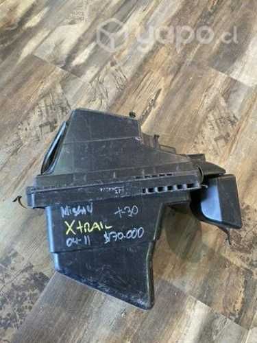 Caja porta filtro Nissan xtrail T30 año 04/11