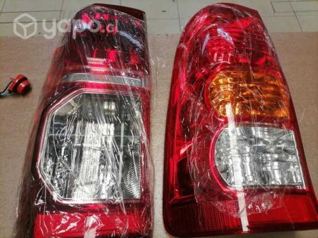 Foco Toyota hilux descuento