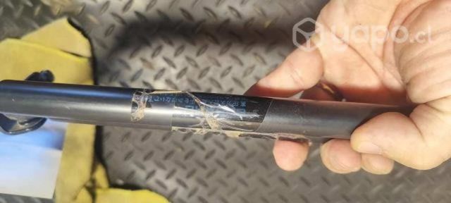 Amortiguador portalón Subaru Outback