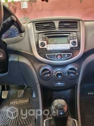 Hyundai accent