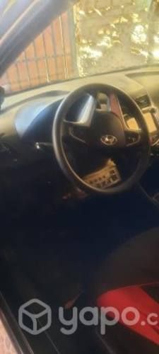 Colectivo Hyundai accent año 2017