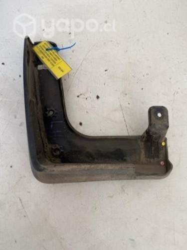 Bota barro del izq (HTA041) Hyunda Tucson 2.0 TL