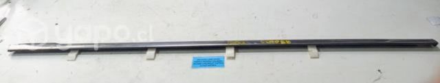 Moldura Lame Vidrio Puerta Trasera Izq Chevrolet