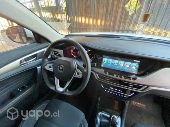 CHANGAN CS35, año 2021