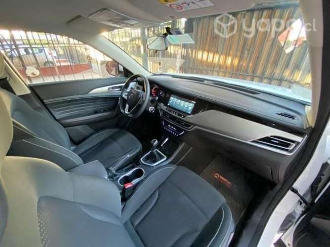 CHANGAN CS35, año 2021