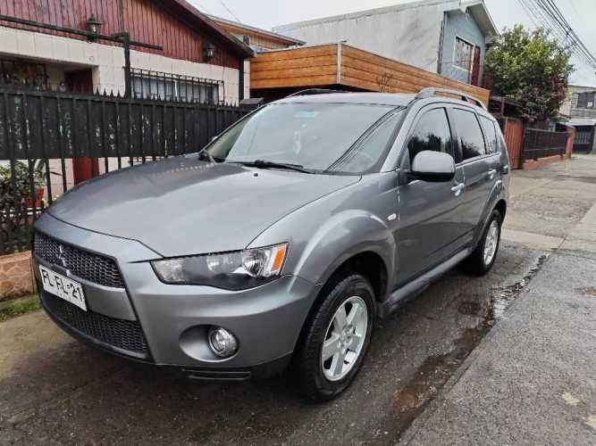 Mitsubishi new outlander 2013
